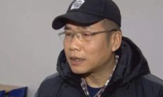 开云:马德兴谈国足：最大败笔就是防守型中场的位置上，选择黄政宇首发