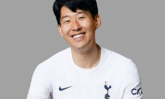 开云APP:32岁孙兴慜夺热刺生涯首冠，10年白衣终捧杯